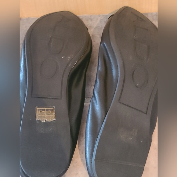 Aldo women's patent pointed ballerina flats w small bow - Picture 2 of 4